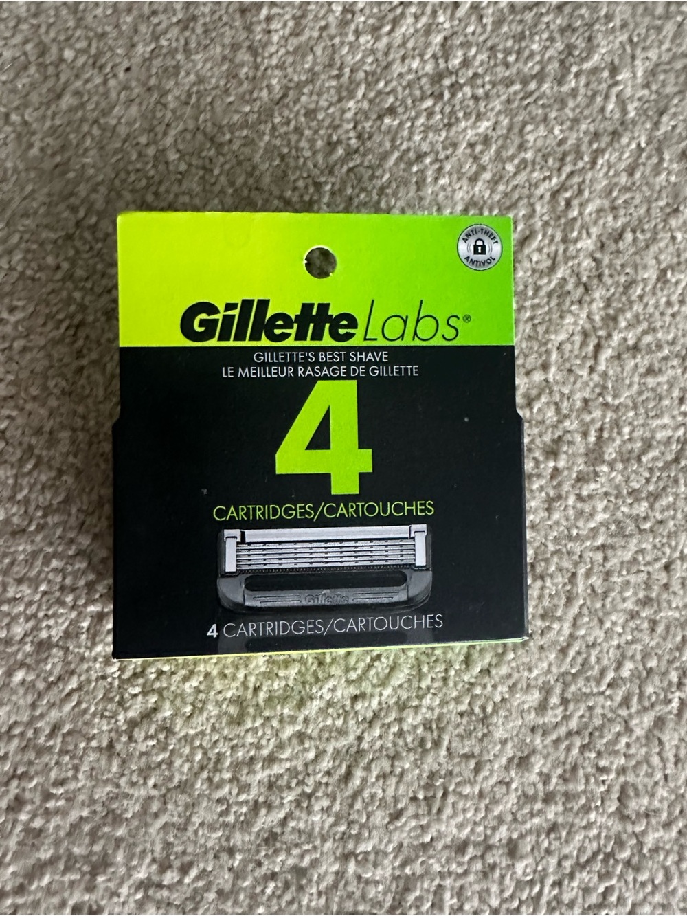 Brand NEW in Box Gillette Labs 4-Count Replacement Cartridges!